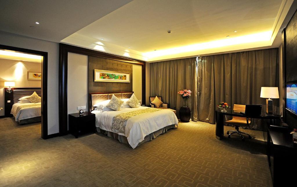 Landison Hotel Nantong Juegangzhen Exterior photo